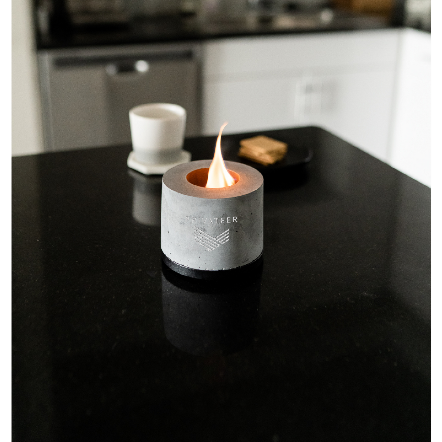 Personal Fireplace With Snuffing Lid